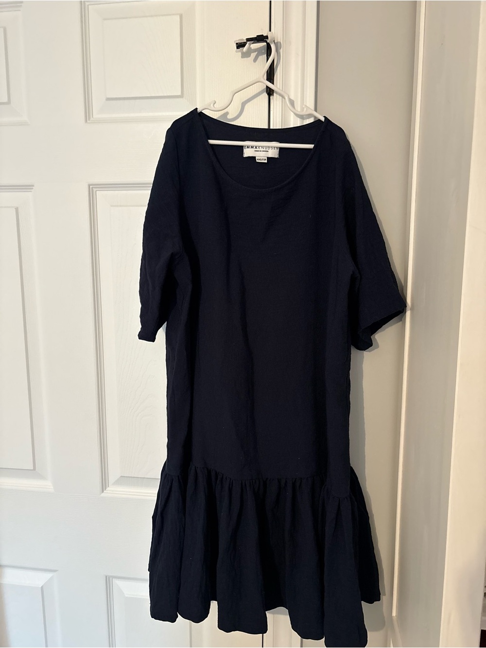 Emma Knudsen the Lauren dress in navy